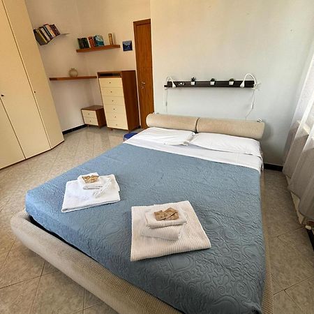Glitter Home La Spezia Esterno foto